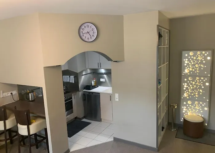 Apartment Luxurious Flat In Bondy,
